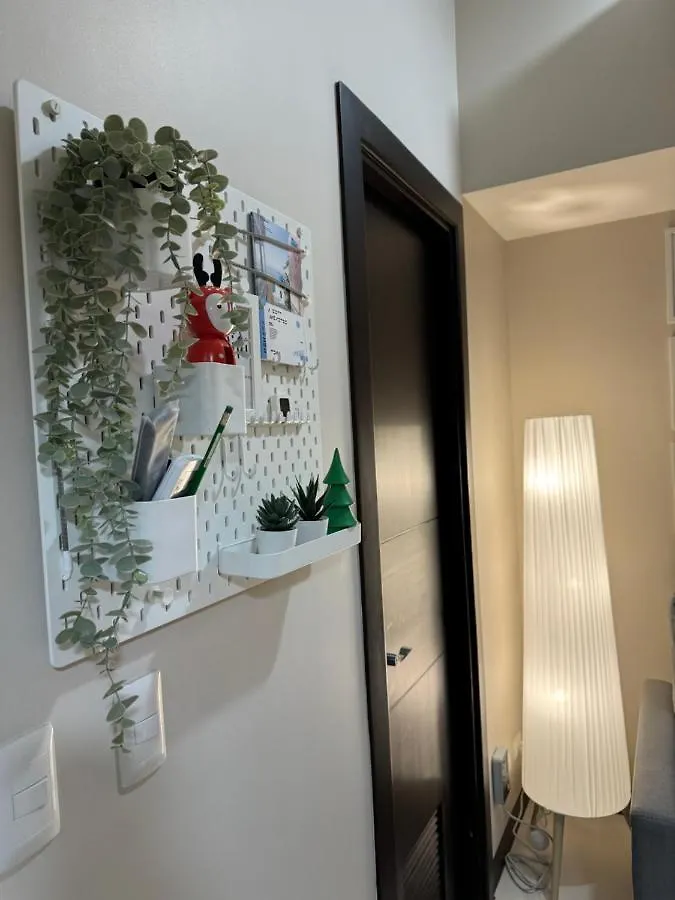 Apartment 1Br Bgc Uptown Modern Condo Netflix 200Mb Wifi Manila