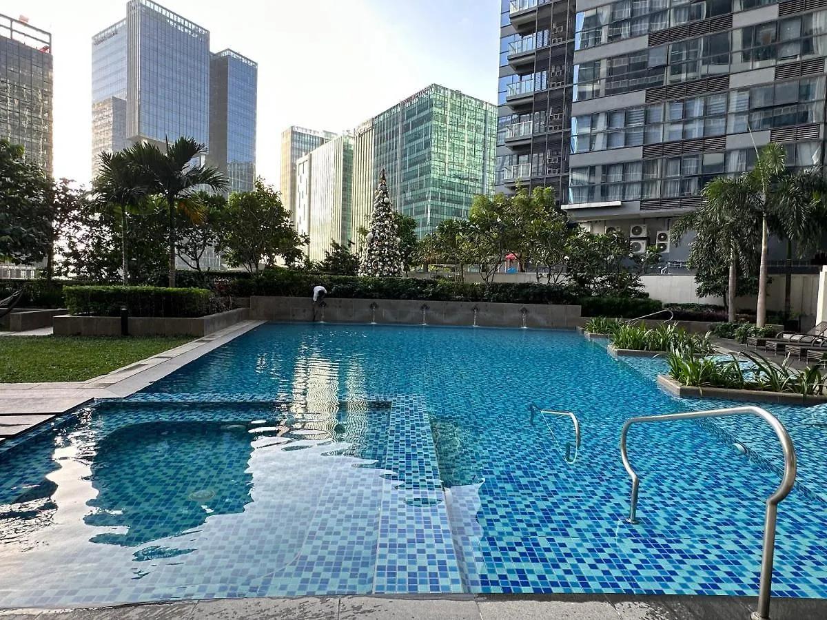 1Br Bgc Uptown Modern Condo Netflix 200Mb Wifi Manila Apartment