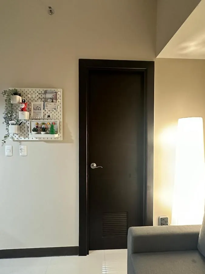 1Br Bgc Uptown Modern Condo Netflix 200Mb Wifi Manila 0*,